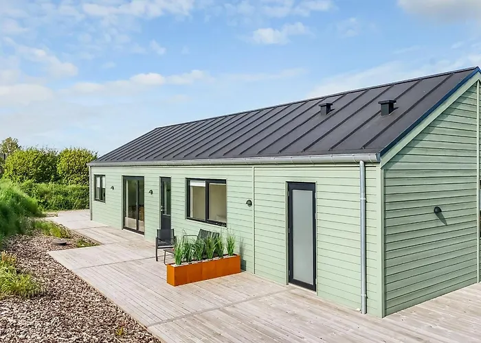 Alpo - 450m From The Sea By Interhome